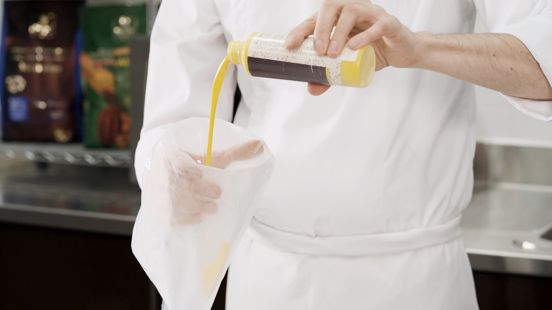 Using Colored Cocoa Butter Types of Colors