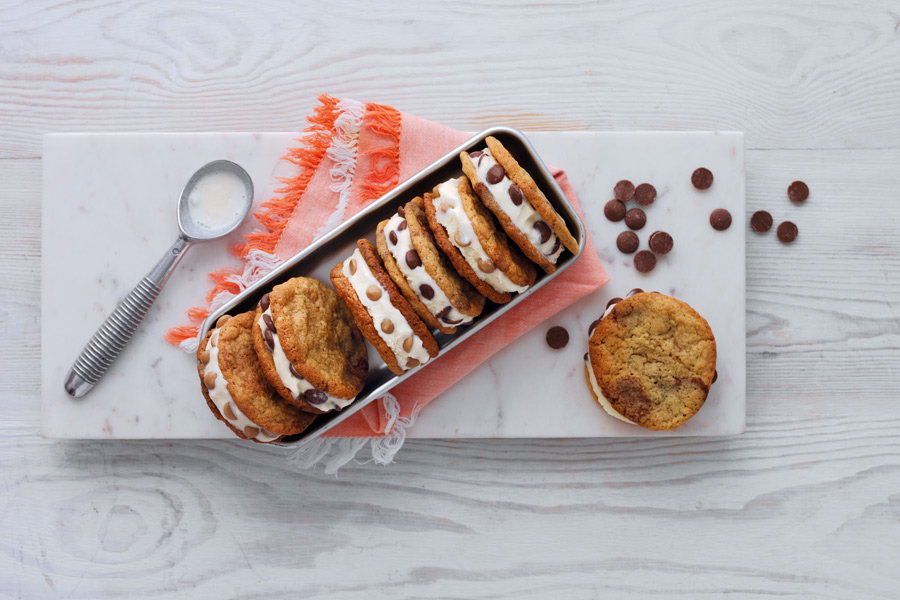 Ice cream cookie sandwiches | Satro Quality Drinks