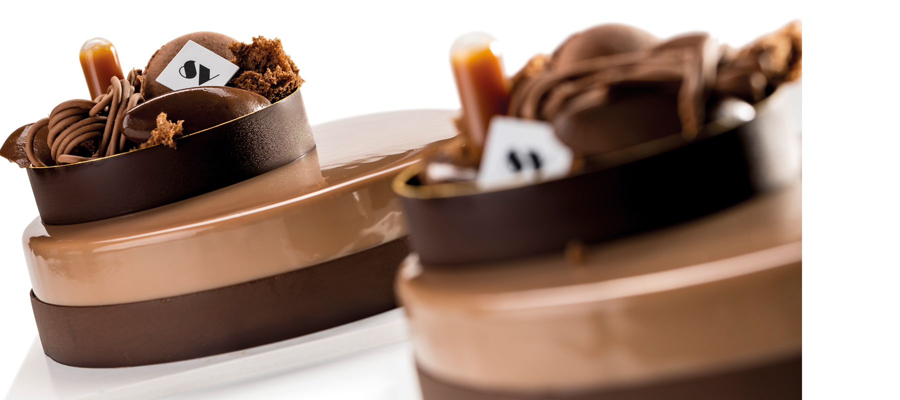 Peanut, caramel and Jade entremet Chocovic